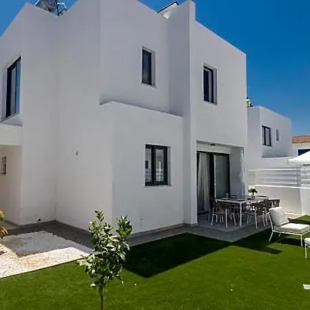 Semeli Se8 Protaras